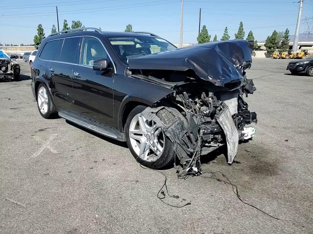 2013 Mercedes-Benz Gl 550 4Matic VIN: 4JGDF7DE6DA240633 Lot: 70827595