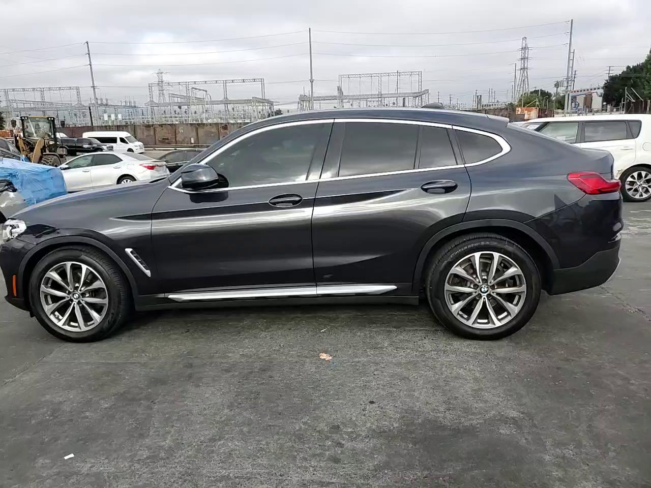 Фото: 5UXUJ3C5XKLG55955