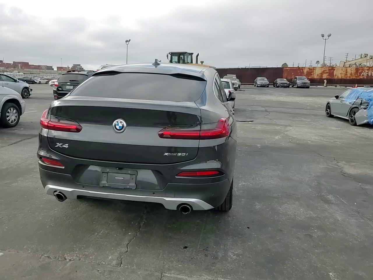 Фото: 5UXUJ3C5XKLG55955