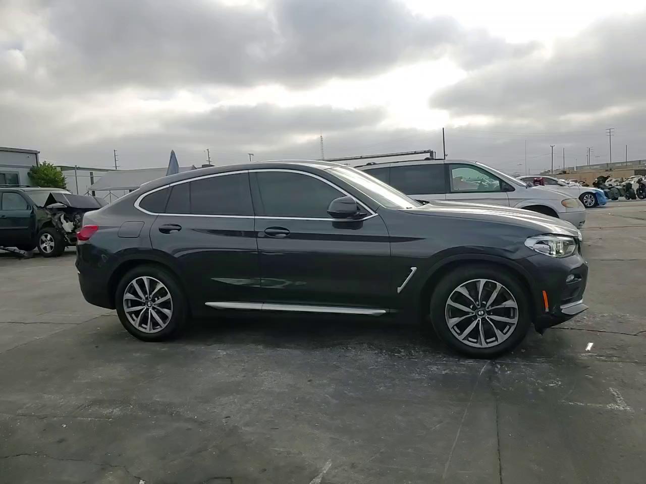 Фото: 5UXUJ3C5XKLG55955