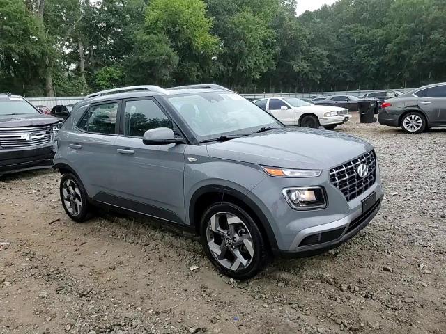 2023 Hyundai Venue Sel VIN: KMHRC8A33PU237683 Lot: 69369365