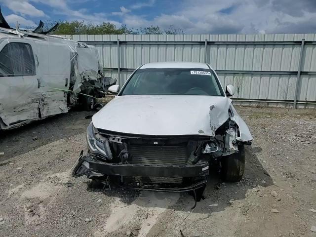 2020 Kia Optima Lx VIN: 5XXGT4L30LG437213 Lot: 70120635