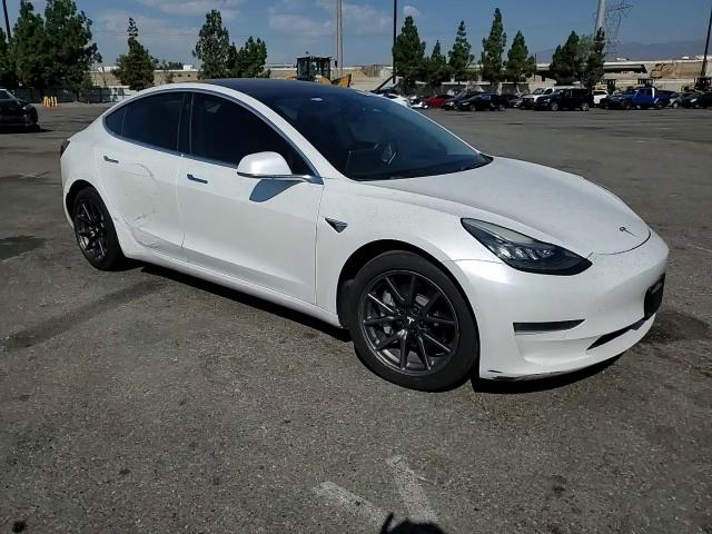 2019 Tesla Model 3 VIN: 5YJ3E1EB2KF359269 Lot: 70226195