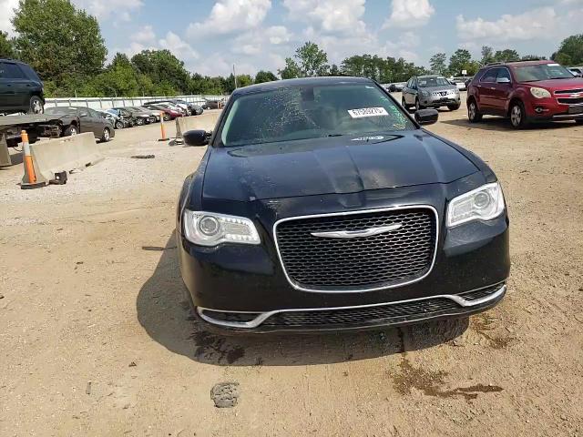 2016 Chrysler 300 Limited VIN: 2C3CCAAG9GH269937 Lot: 67589275