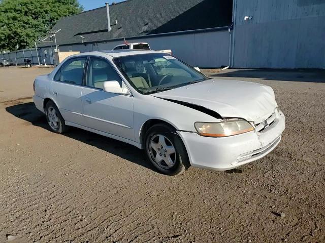 2000 Honda Accord Ex VIN: 1HGCG1655YA049039 Lot: 69026825