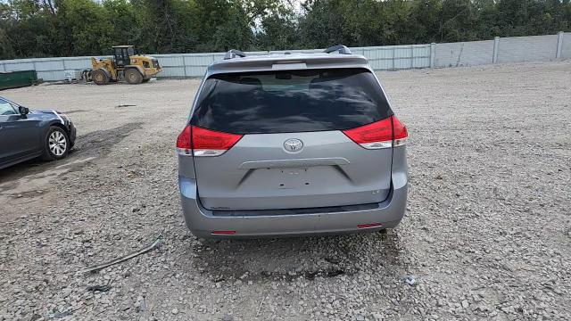 2013 Toyota Sienna Le VIN: 5TDKK3DCXDS295653 Lot: 70700945