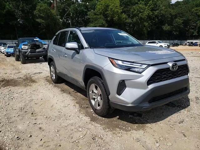 2022 Toyota Rav4 Xle VIN: 2T3P1RFV3NW251763 Lot: 68869765