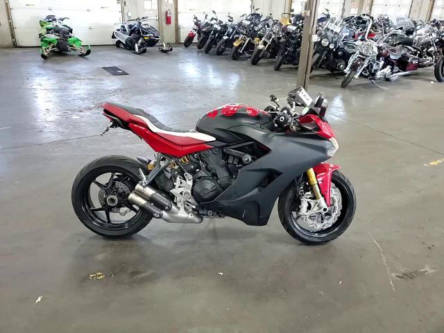 2017 Ducati Supersport VIN: ZDMVABDS0HB000465 Lot: 68145095