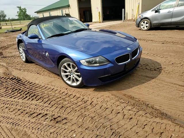 2008 BMW Z4 3.0 VIN: 4USBU33548LW74601 Lot: 68073275