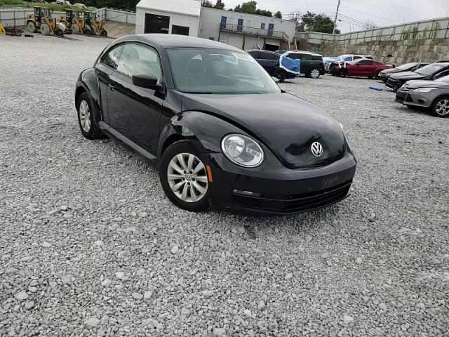 2013 Volkswagen Beetle VIN: 3VWFP7AT5DM688956 Lot: 70933455