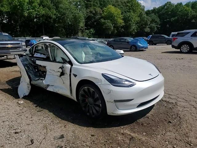 2021 Tesla Model 3 VIN: 5YJ3E1EC6MF045037 Lot: 70683045