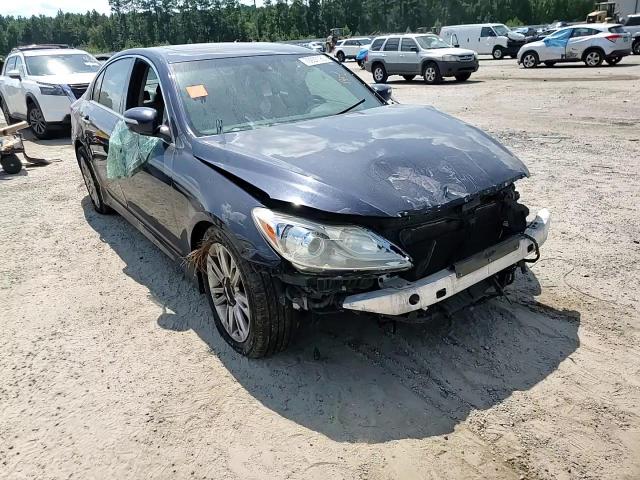 2013 Hyundai Genesis 3.8L VIN: KMHGC4DD9DU235761 Lot: 70937185