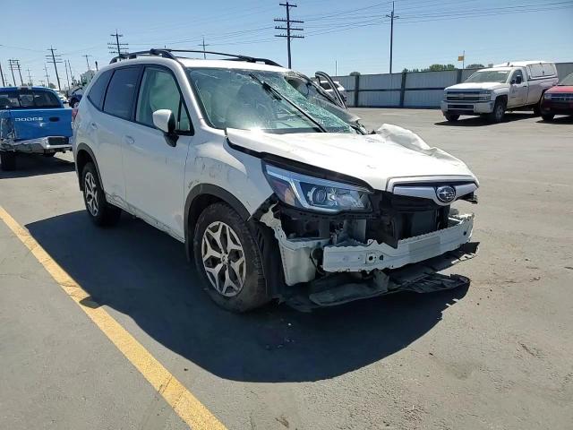 2019 Subaru Forester Premium VIN: JF2SKAECXKH440437 Lot: 68039715