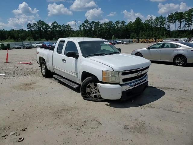 2010 Chevrolet Silverado K1500 Lt VIN: 1GCSKSE39AZ275672 Lot: 70373915