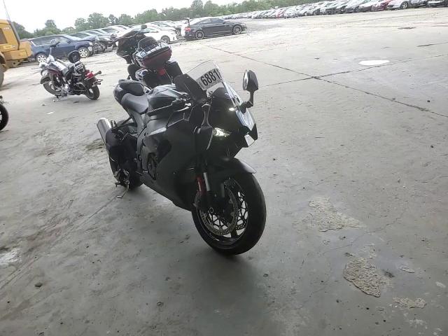 2025 Kawasaki Zx1002 M VIN: JKBZXVM16SA010084 Lot: 68818455