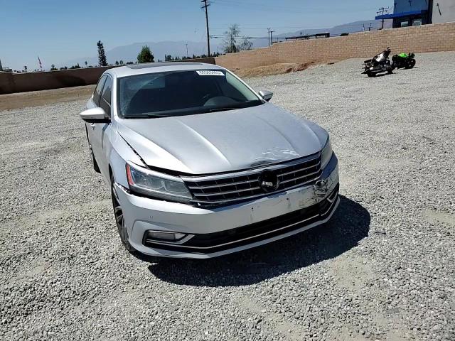2018 Volkswagen Passat Se VIN: 1VWBA7A33JC022899 Lot: 69583485
