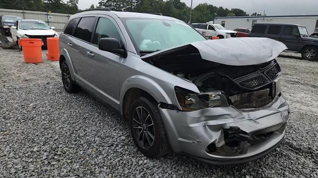 2018 Dodge Journey Se VIN: 3C4PDCAB1JT527330 Lot: 69948535