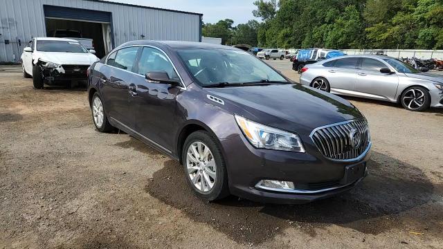 2015 Buick Lacrosse VIN: 1G4GB5GR1FF317359 Lot: 70636765