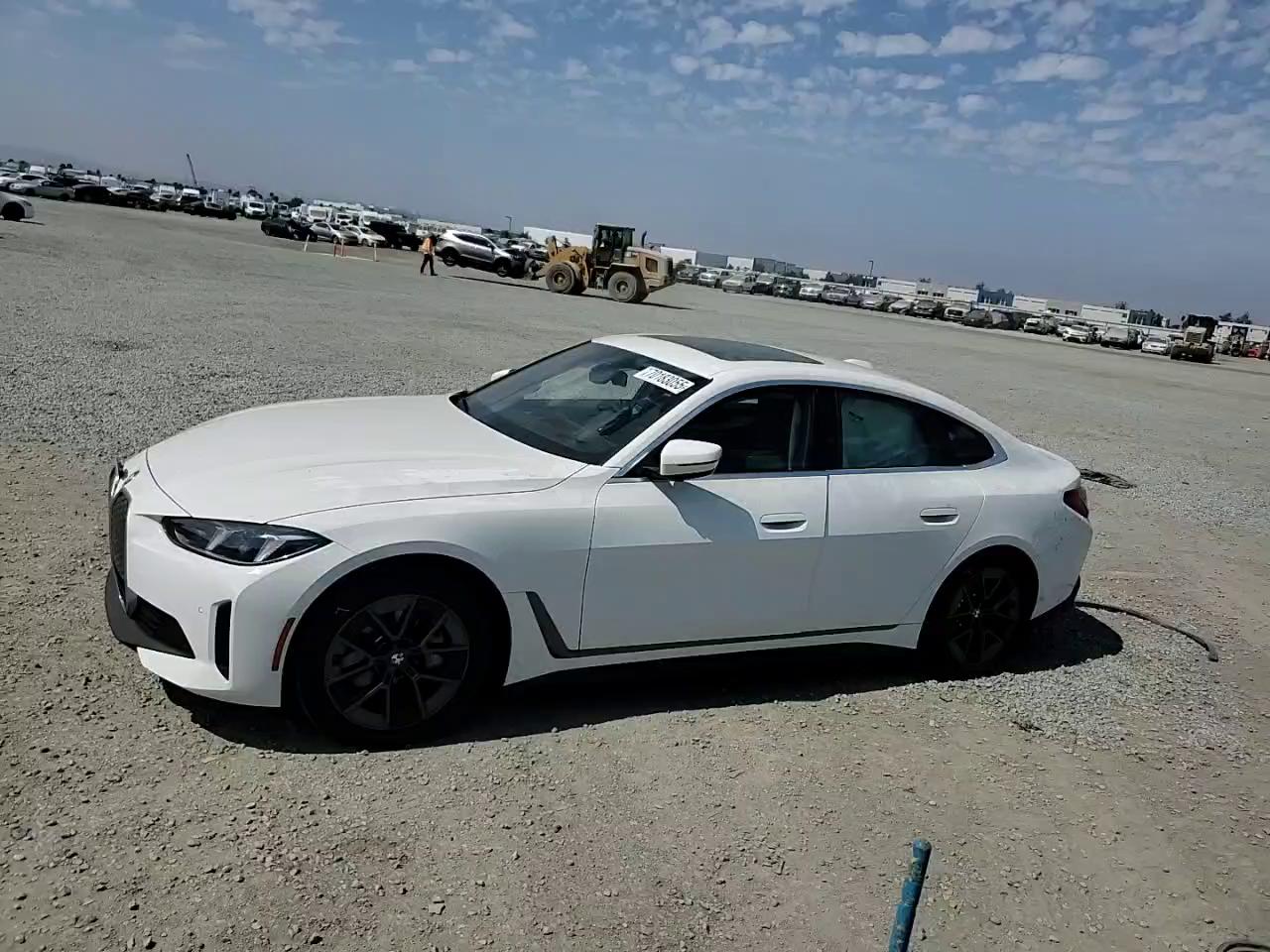 Фото: WBY23HD03SFU15028