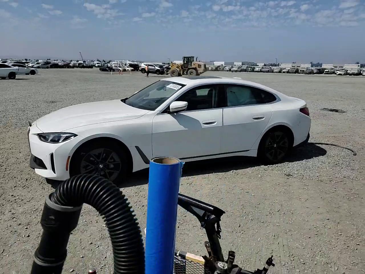 Фото: WBY23HD03SFU15028