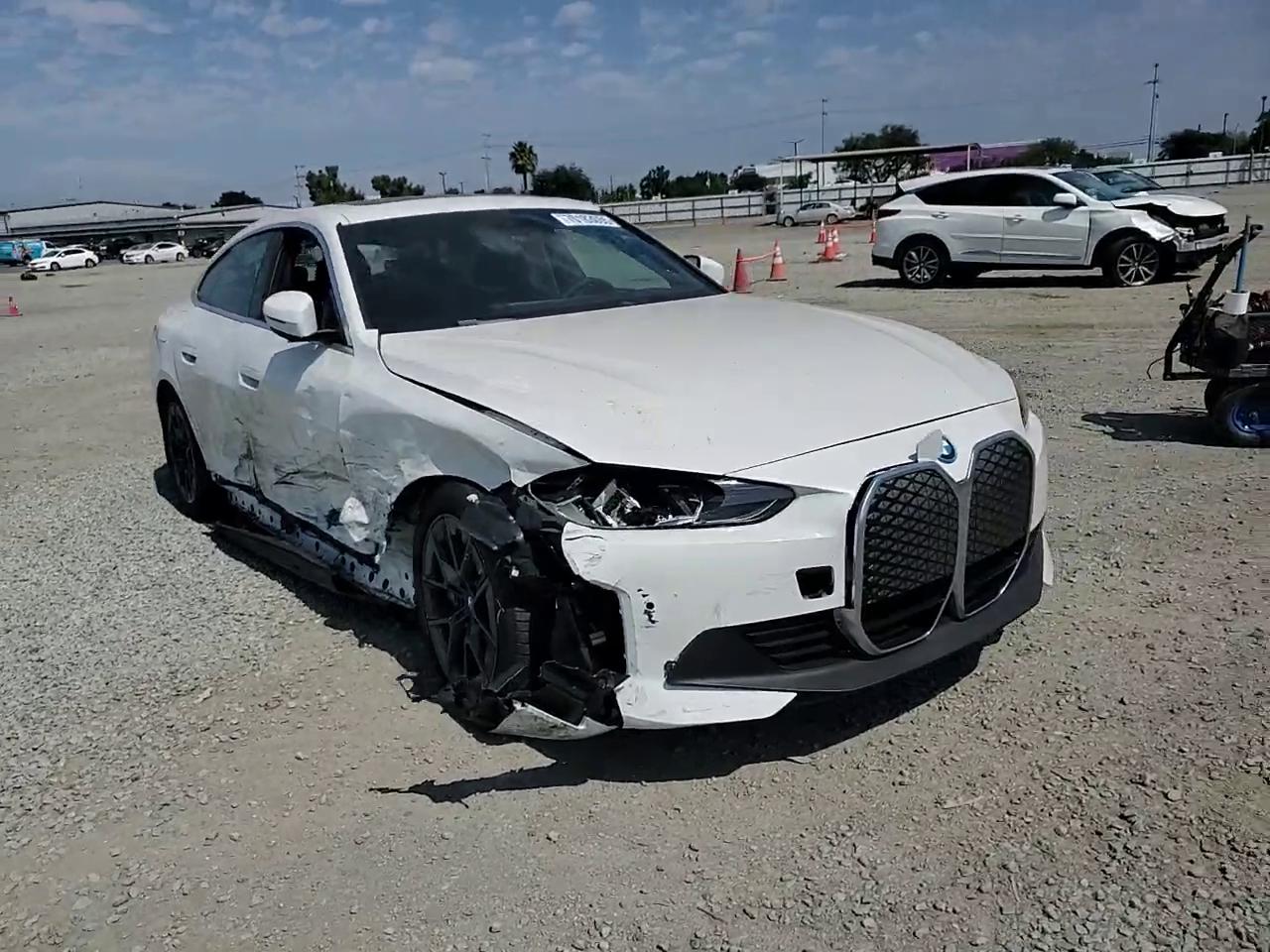 Фото: WBY23HD03SFU15028