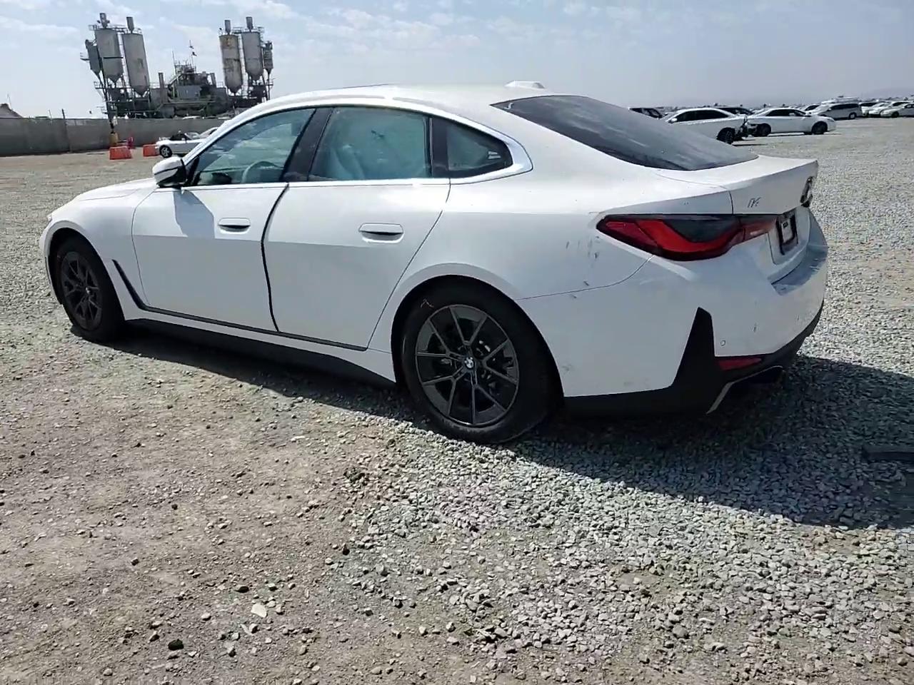 Фото: WBY23HD03SFU15028