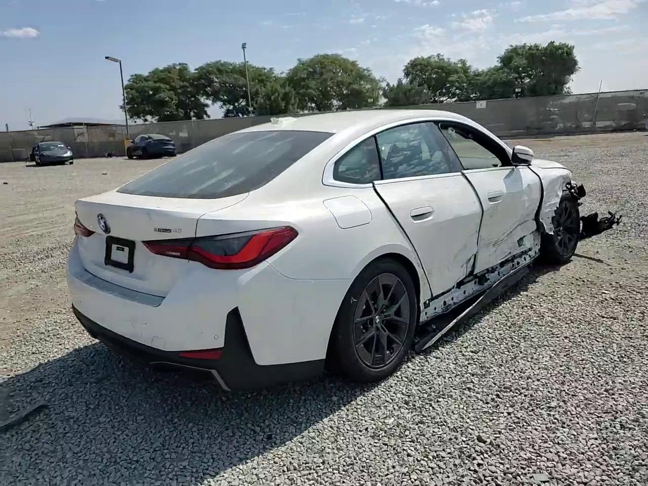 Фото: WBY23HD03SFU15028