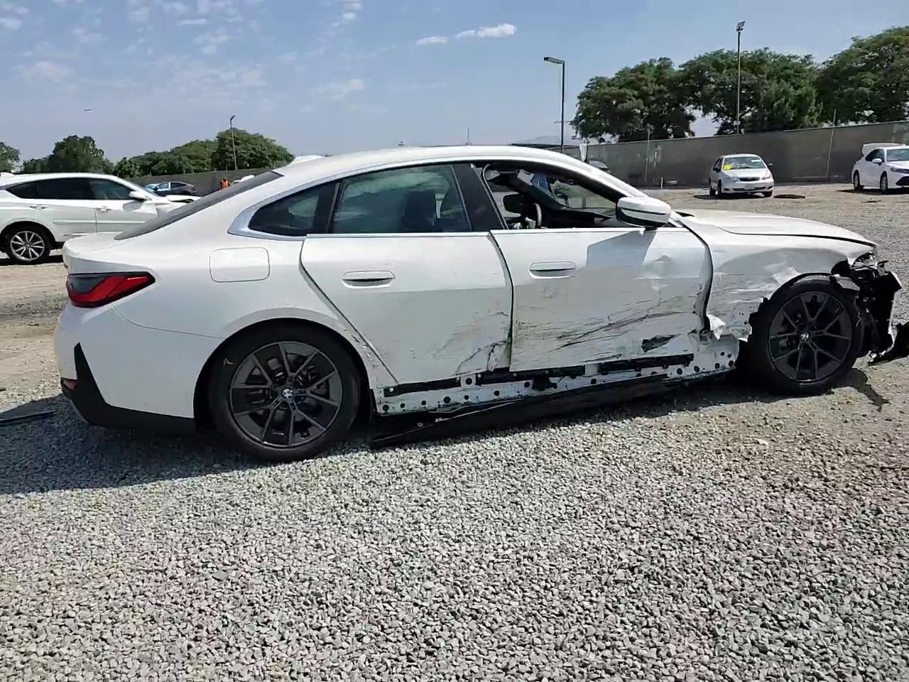 Фото: WBY23HD03SFU15028