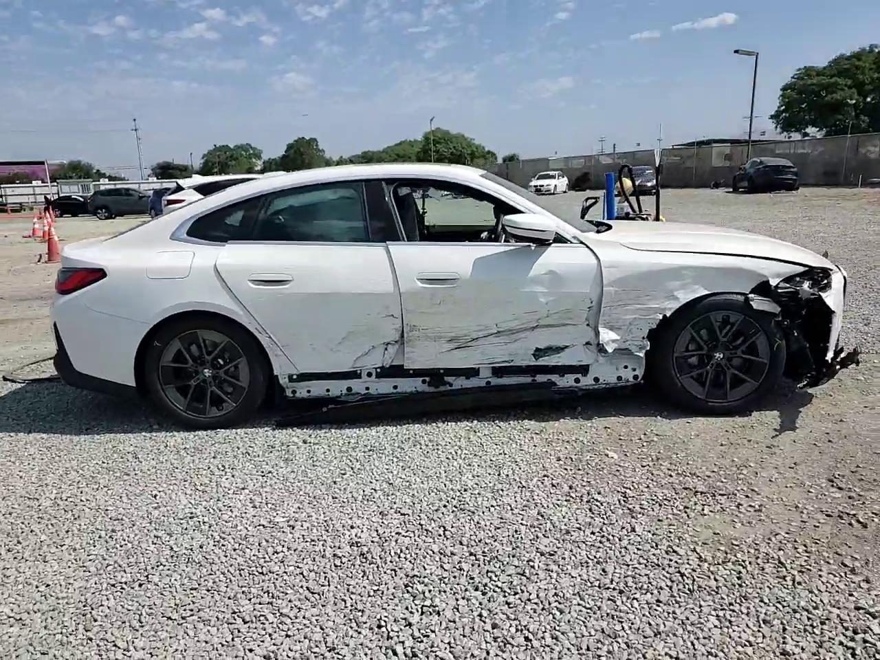 Фото: WBY23HD03SFU15028