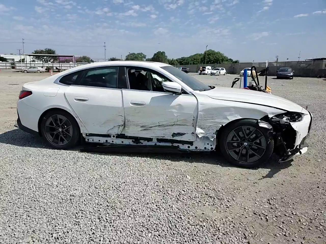 Фото: WBY23HD03SFU15028