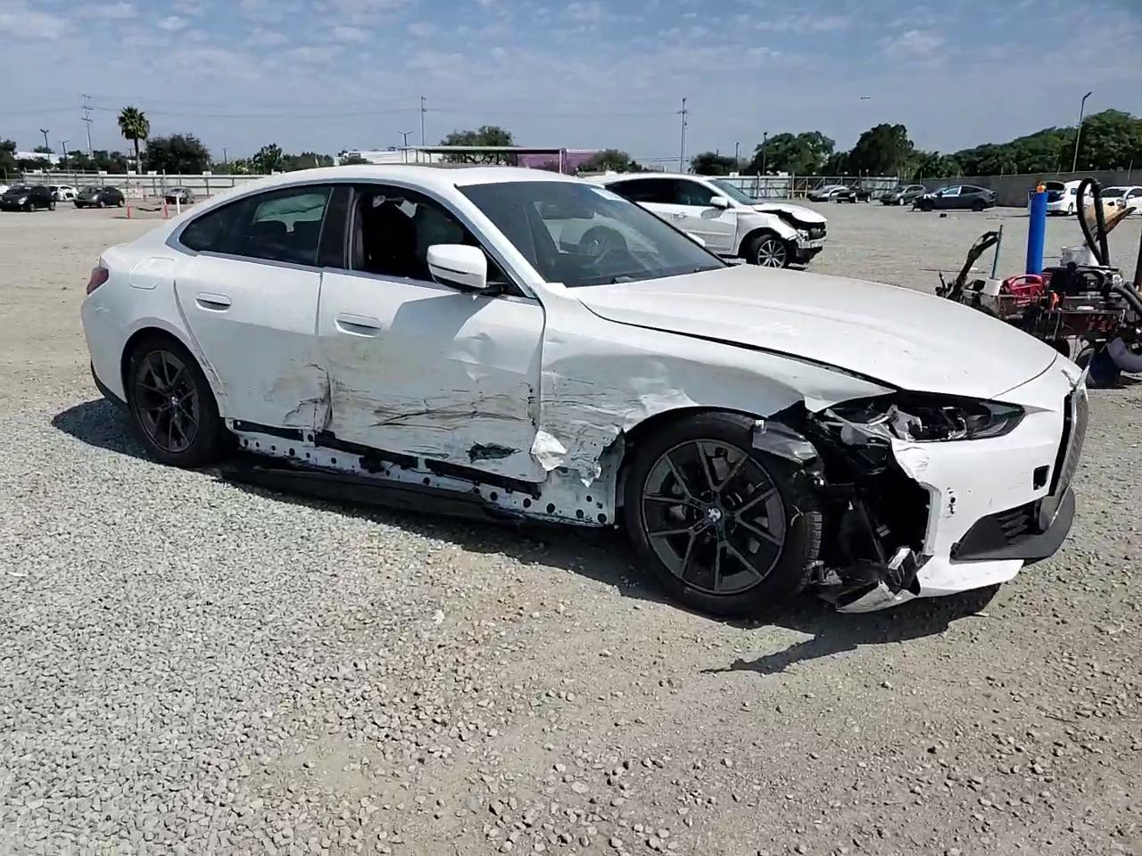 Фото: WBY23HD03SFU15028