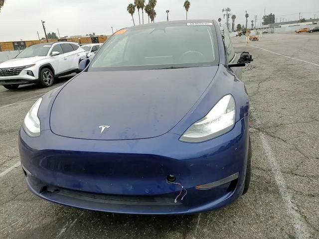 2022 Tesla Model Y VIN: 7SAYGDEE1NF386725 Lot: 68468845