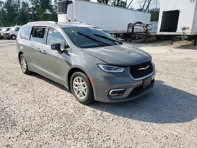 2021 Chrysler Pacifica Touring L VIN: 2C4RC1BG0MR600561 Lot: 68660595