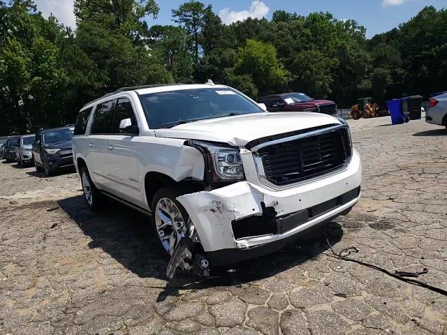 2017 GMC Yukon Xl Denali VIN: 1GKS1HKJ2HR257991 Lot: 67092315