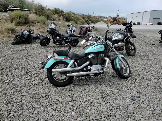 1995 Honda Vt1100 C2 VIN: 1HFSC3200SA002400 Lot: 70423455