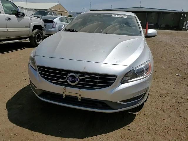 2015 Volvo S60 Platinum VIN: YV1612TDXF2303618 Lot: 68042065