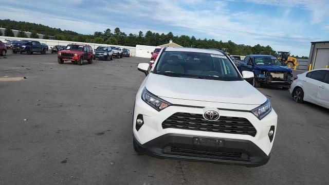 2020 Toyota Rav4 Xle VIN: 2T3P1RFV3LC136840 Lot: 69087675