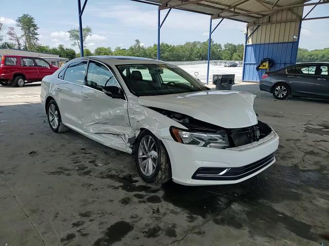 2018 Volkswagen Passat Se VIN: 1VWBA7A34JC030641 Lot: 69872355