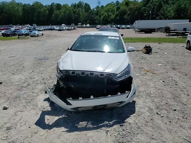 2018 Hyundai Sonata Se VIN: 5NPE24AF2JH662757 Lot: 70217565