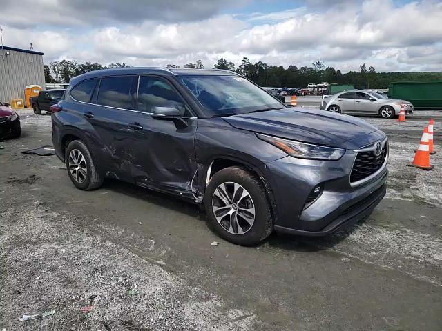 2021 Toyota Highlander Xle VIN: 5TDGZRAH7MS058980 Lot: 67358015