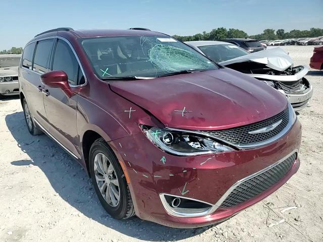 2017 Chrysler Pacifica Touring L VIN: 2C4RC1BG1HR539484 Lot: 70568085