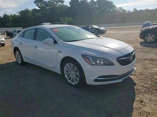 2018 Buick Lacrosse Essence VIN: 1G4ZP5SZ4JU127237 Lot: 70336795