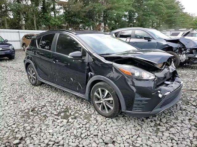 2018 Toyota Prius C VIN: JTDKDTB33J1604823 Lot: 68826795
