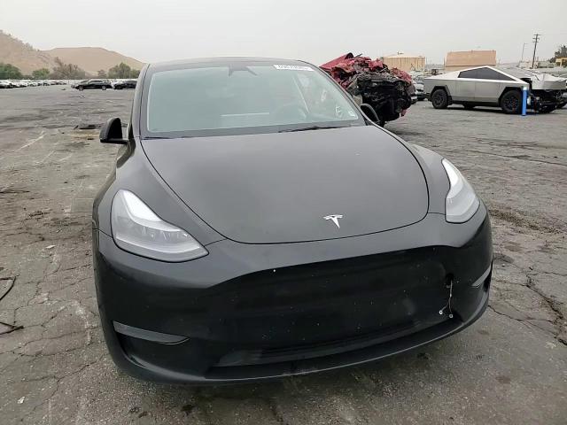 2023 Tesla Model Y VIN: 7SAYGDEE2PF941250 Lot: 69070085