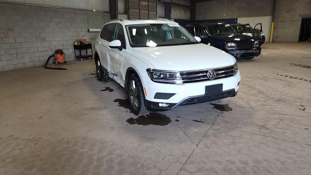 2019 Volkswagen Tiguan Sel Premium VIN: 3VV4B7AX2KM072626 Lot: 69949165