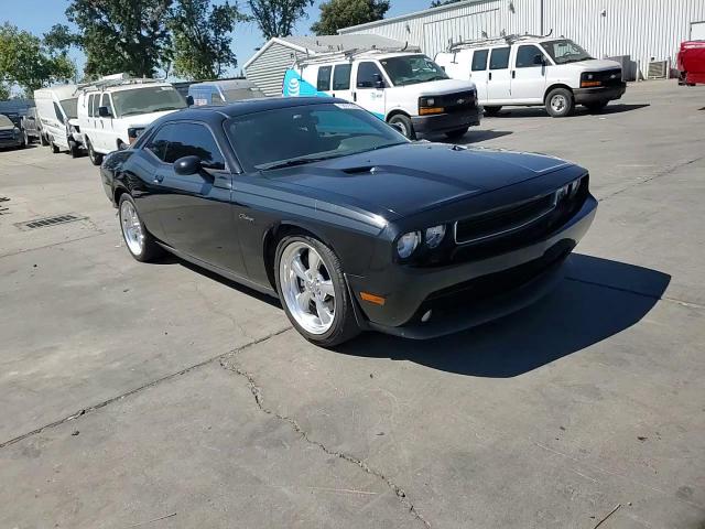 2013 Dodge Challenger R/T VIN: 2C3CDYBT5DH553613 Lot: 68975355