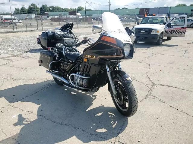 1982 Honda Gl1100 I VIN: 1HFSC0211CA202520 Lot: 68730645