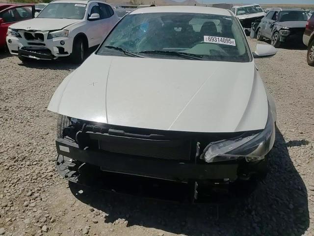 2022 Hyundai Elantra Se VIN: 5NPLL4AGXNH061678 Lot: 69314095
