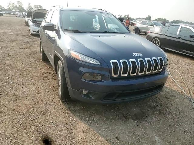 2018 Jeep Cherokee Latitude VIN: 1C4PJMCX7JD536319 Lot: 66575935