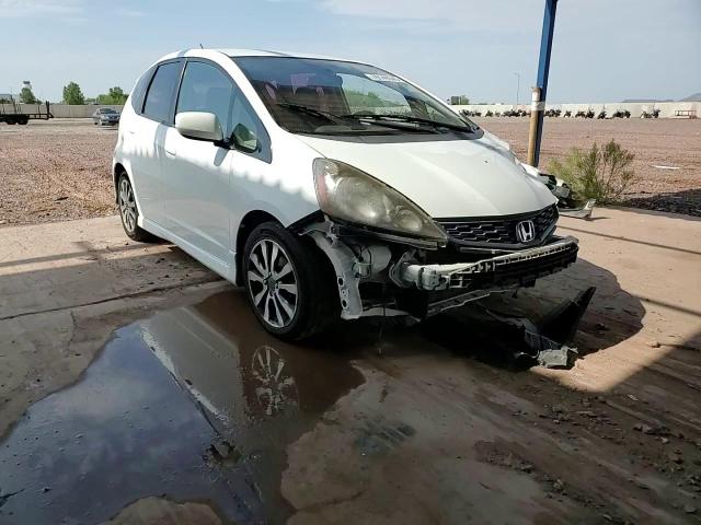 2013 Honda Fit Sport VIN: JHMGE8G54DC043937 Lot: 70149345